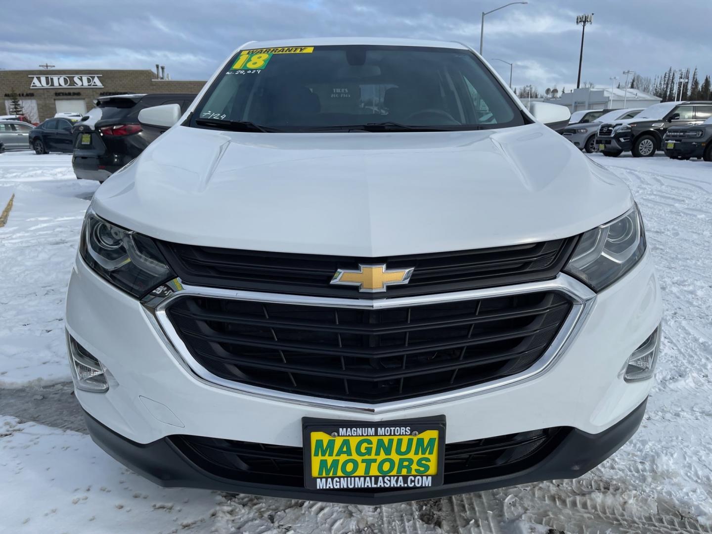 2018 White /Black Chevrolet Equinox LT (2GNAXSEV4J6) with an 1.5L 4 cyl engine, AUTO transmission, located at 1960 Industrial Drive, Wasilla, 99654, (907) 274-2277, 61.573475, -149.400146 - Photo#7